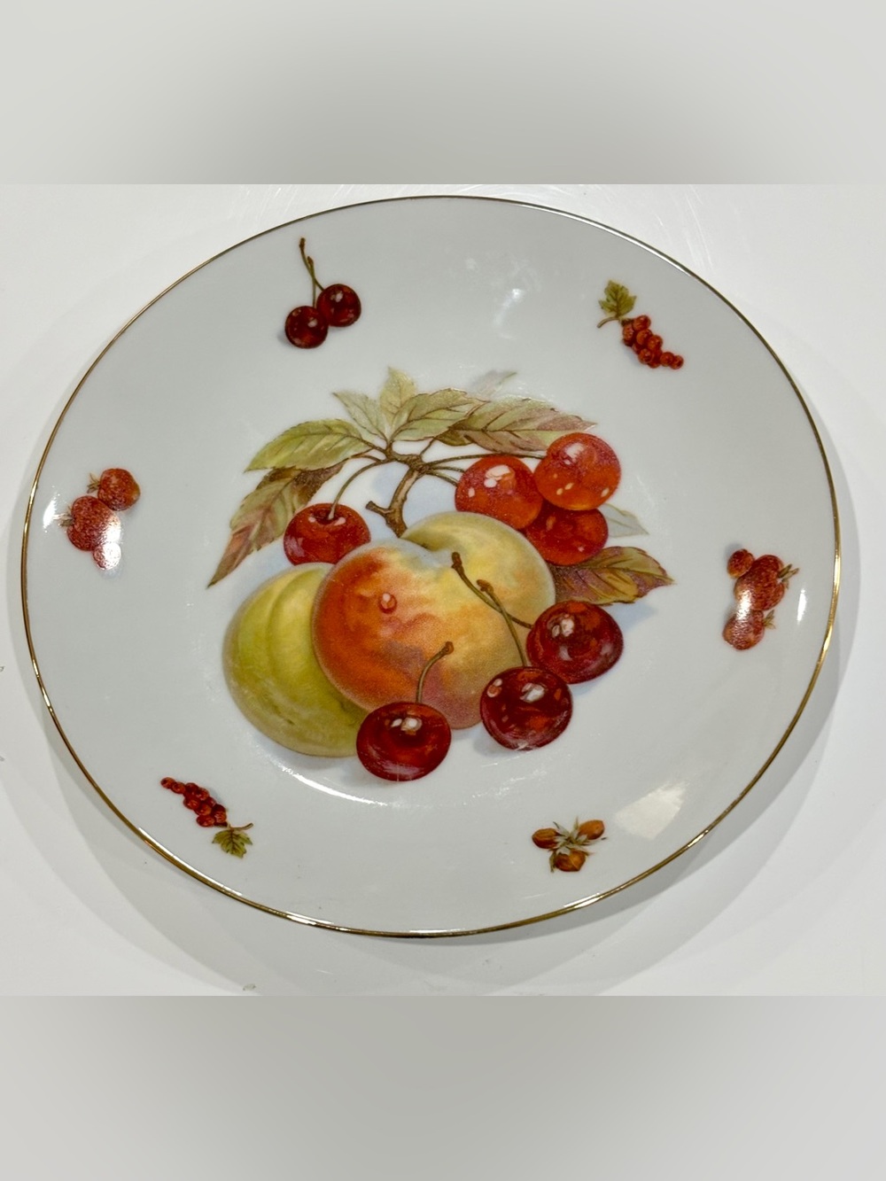 Vintage Seltmann Weiden Debra Smooth Porcelain Plate Bavaria Germany Gold Rim